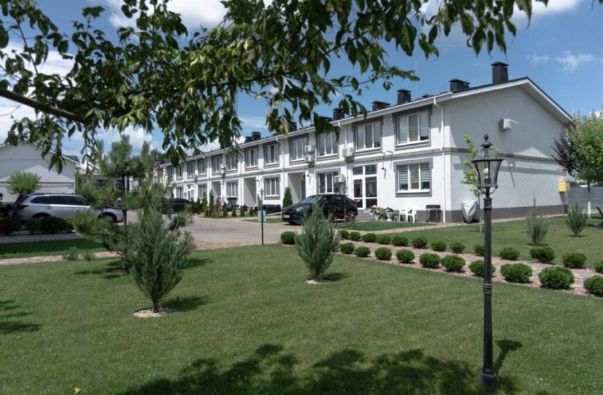 Переваги котеджного містечка «Паларіс»