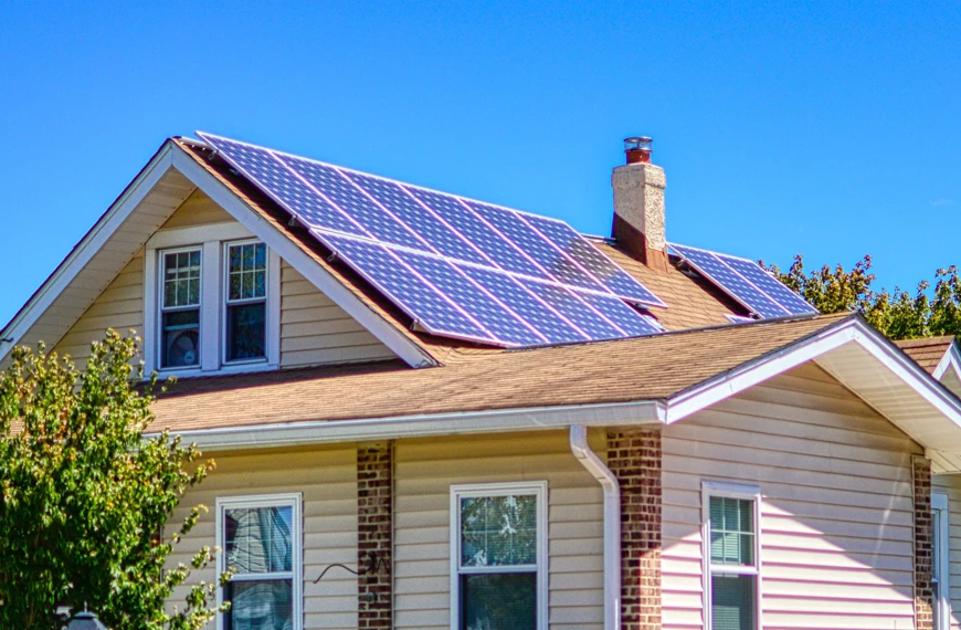Как сделать дом энергоэффективным с солнечными панелями?