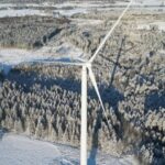 Перша в світі: у Швеції встановили деревʼяну вітрову турбіну (ФОТО)