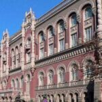 Українським банкам дозволили округляти суми в чеках
