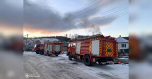 На Закарпатті горіла газова магістраль: полум’я сягало далеко (кадри, запис)