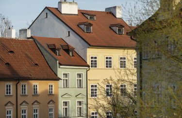 У Польщі очікують обвалу цін на житло в 2026 році / Freepik будинок квартири