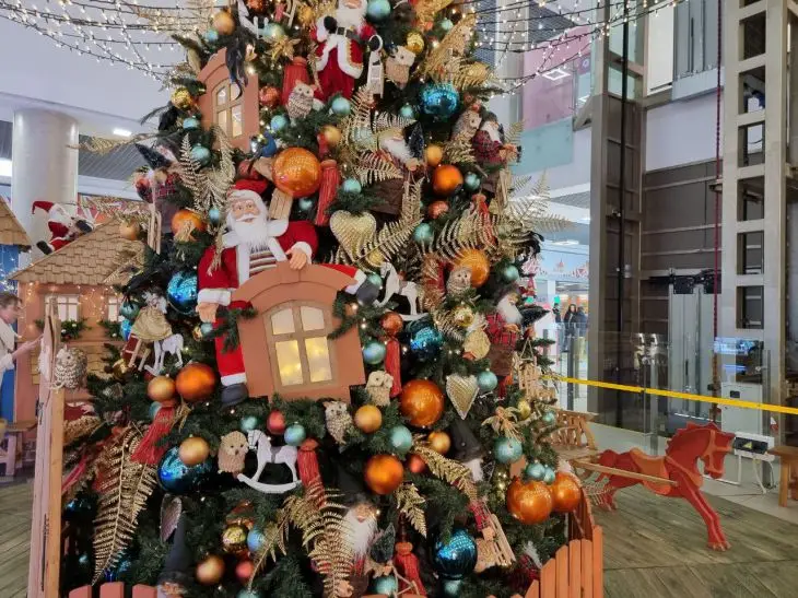 Одяг на рік Коня: один відтінок – і удача буде поряд весь рік елка