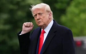 Трамп повідомив про атаку на “масштабний об’єкт” у Венесуелі, повідомляє…