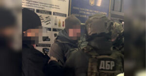 Екс-очільника СБУ Харківщини, підозрюваного у зраді, взяли під варту щойно&hellip;