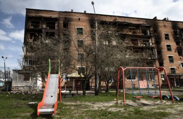 Застрахувати повну вартість житла від воєнних ризиків непросто / Freepik війна, руйнування, житло