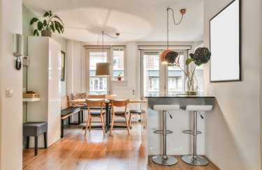 квартира кухня оренда