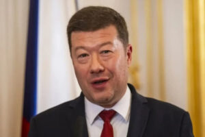 Чеський спікер парламенту розкритикував Україну: український посол швидко відреагував.