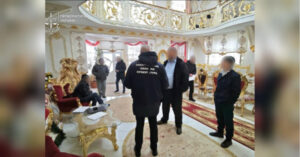 Закарпатський “пшонка-шик”: прокуратура оприлюднила фото розкішного маєтку депутата