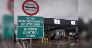 Шанувальник путіна: італійцю заборонили в’їзд в Україну після інциденту в…