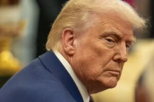 Трамп про путіна: “Він мені не імпонує, він надміру кровожерливий”