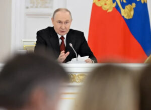 Удар по путінській резиденції – Кремль зліпив незграбний фейк для…