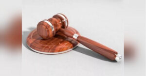 Харків: покарання учню за вибух у поліцейському відділку.