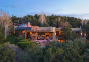 Будинок актора Джина Гекмена виставлено на торги, майже рік після…