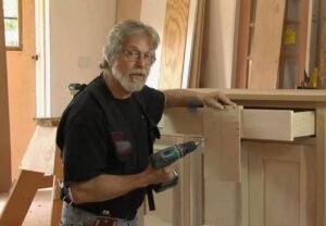 Поради щодо реставрації меблів