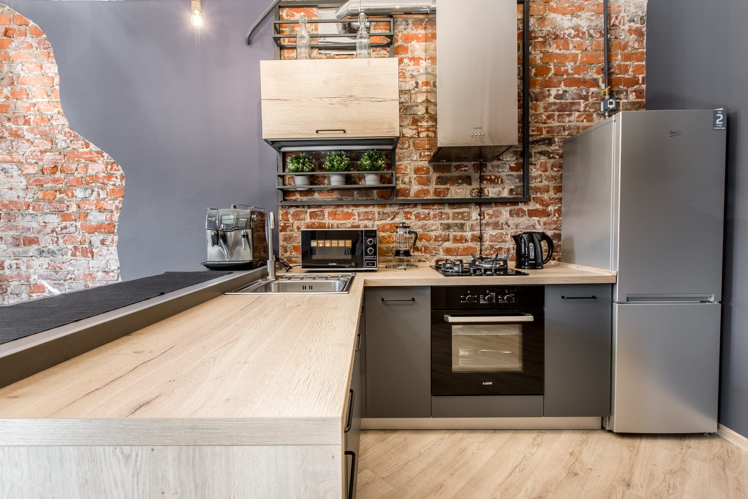 Як візуально збільшити кухню: дизайнерський прийом, про який мовчать