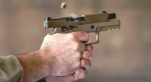 Озброєний зловмисник увірвався до маєтку Трампа Мар-а-Лаго та загинув від…