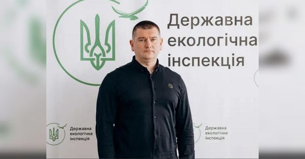 Виявив у сховищі: чиновник Держекоінспекції задекларував понад пів мільйона доларів наявності, отриманих у спадок від літньої родички