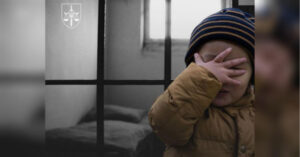 На Тернопільщині: мати виколола око трирічній дитині задля виплат.