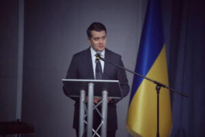 Ракета рф пошкодила дім Разумкова під час атаки 22 лютого&hellip;