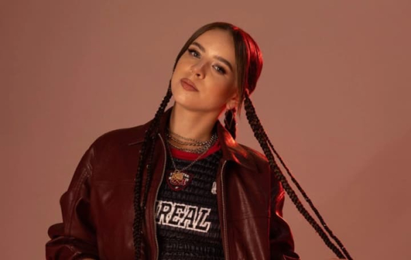 Nastya Semchuk виконає культову пісню Степана Гіги на Вечорі пам'яті