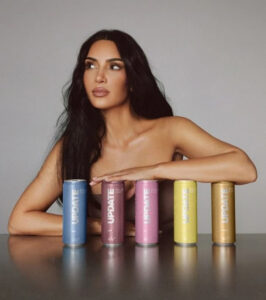 Кім Кардаш’ян презентувала свіжий енергетик, викликавши шквал критики щодо рекламних…