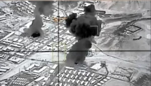 Пакистанський міністр оборони заявив про розгортання “відкритого протистояння” з Афганістаном