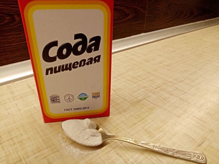 Сода і щось ще: який інгредієнт перетворює її на супер-засіб від засорів сода