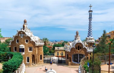 Іспанія Барселона Гауді архітектура