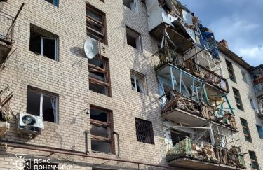 зруйнований будинок