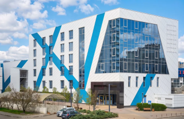 Бізнес-центр Piramida