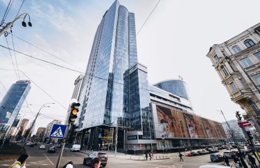 Від $75 млн до $300 млн: кому і за скільки можуть продати один з найбільших в Україні столичний ТРЦ Gulliver