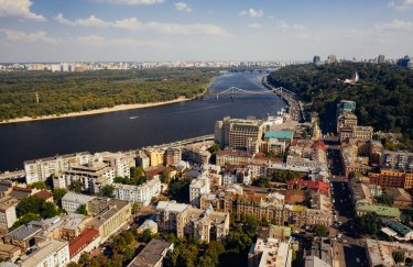 Ціни на вторинці в Києві у травні 2026 (інфографіка) / Freepik київ житло дніпро будинки
