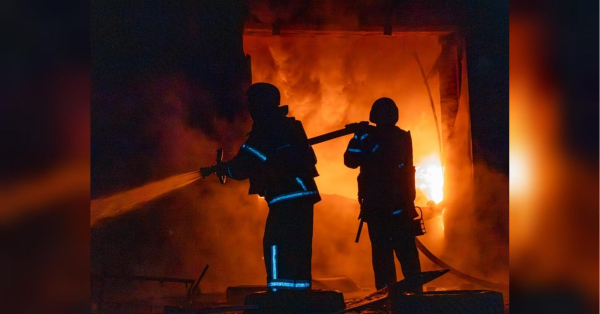 Зруйновані оселі, є жертви та постраждалі: Росія завдала ударів по українських населених пунктах (фото,&hellip;