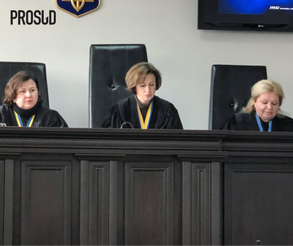 Судді Бердянського міськрайонного суду (зліва направо) Олена Дністрян, Олена Вірченко та Лариса Богомолова