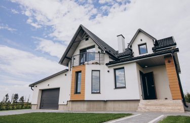 Відбудова на власній землі: де звели перші будинки