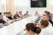 У Києві готують матеріальний резерв на зиму: формують продовольчі набори | Столична Нерухомість
