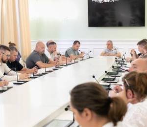 У Києві готують матеріальний резерв на зиму: формують продовольчі набори | Столична Нерухомість
