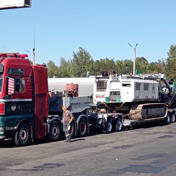 Перевезення будь-яких типів негабаритних вантажів з компанією «Золін»
